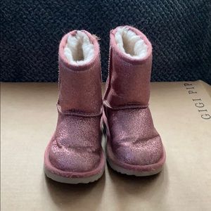 Toddler Sparkly Pink Ugg Boots size 8